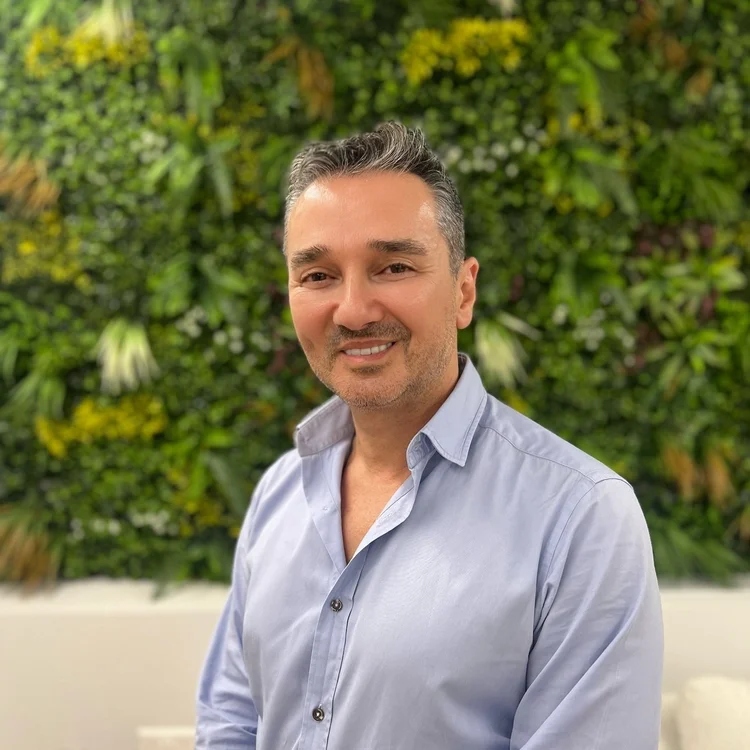 Dr Nikiforos Kranidhiotis MD